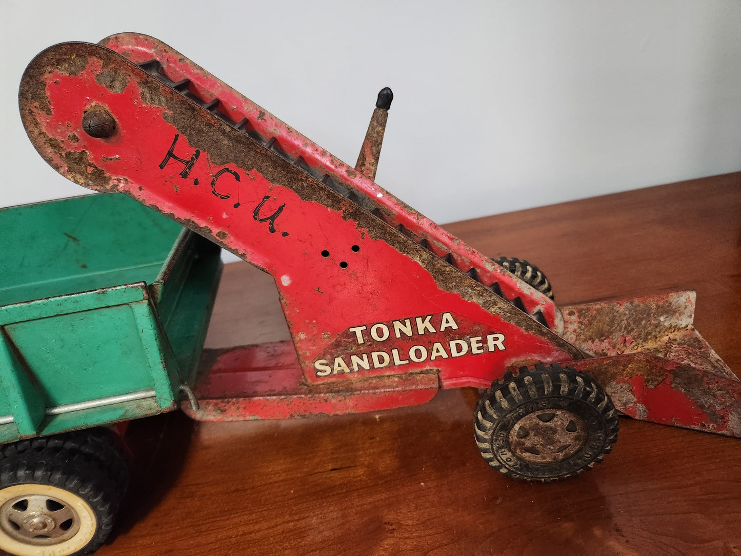 1960s Tonka Dump Truck & Sand Loader