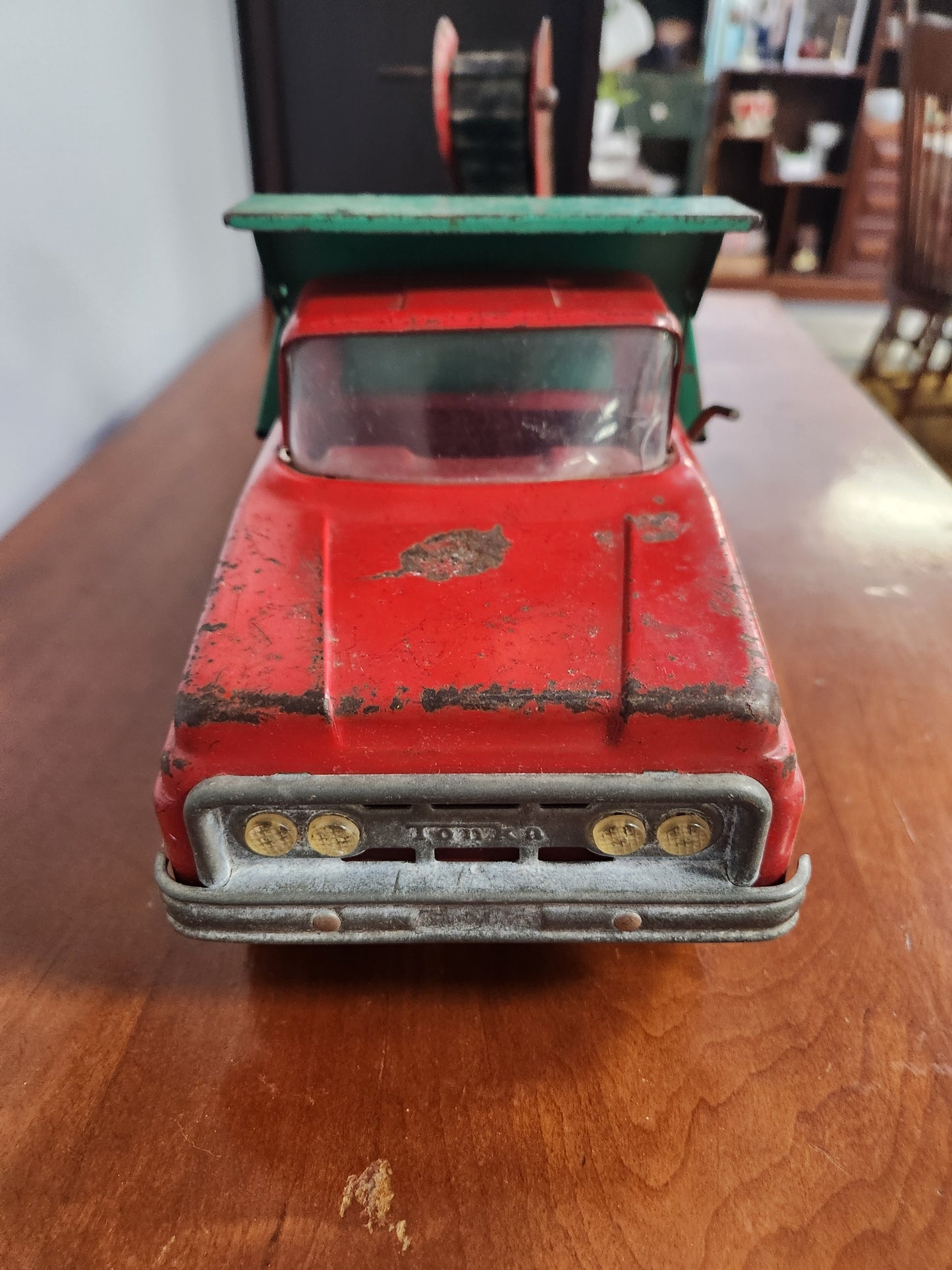 1960s Tonka Dump Truck & Sand Loader