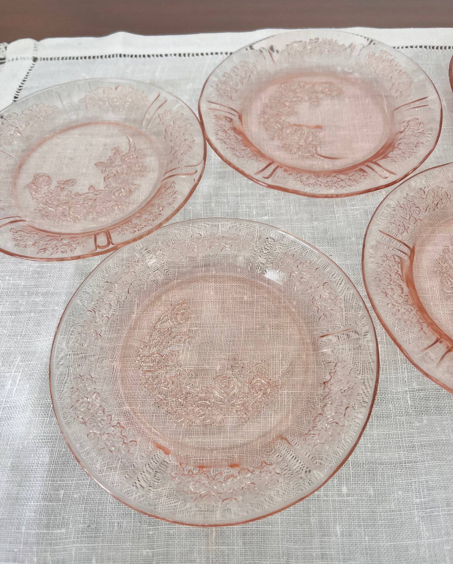 Federal Glass Co. Sharon Cabbage Rose Pink Bread / Dessert Plates