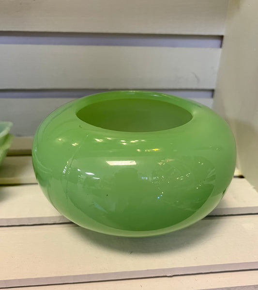 Fenton 1920's Jadeite Glass Bowl