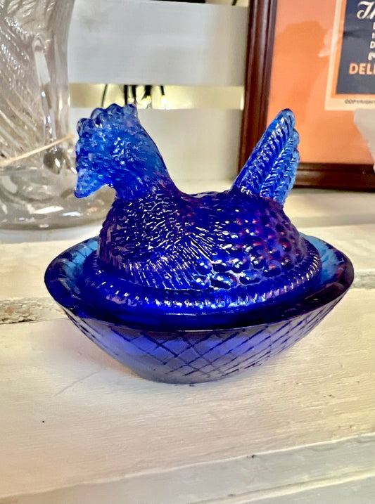 Mini Cobalt Blue Hen on Nest | Salt Cellar