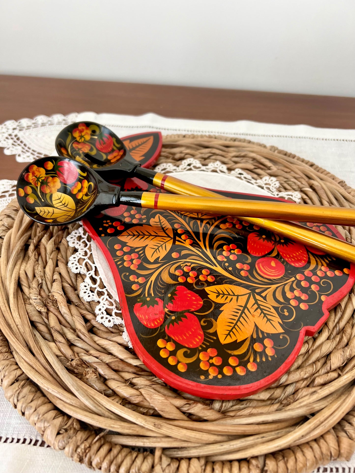 Vintage Folk Handpainted Lacquered Decorative Cutting Board & Spoon Set