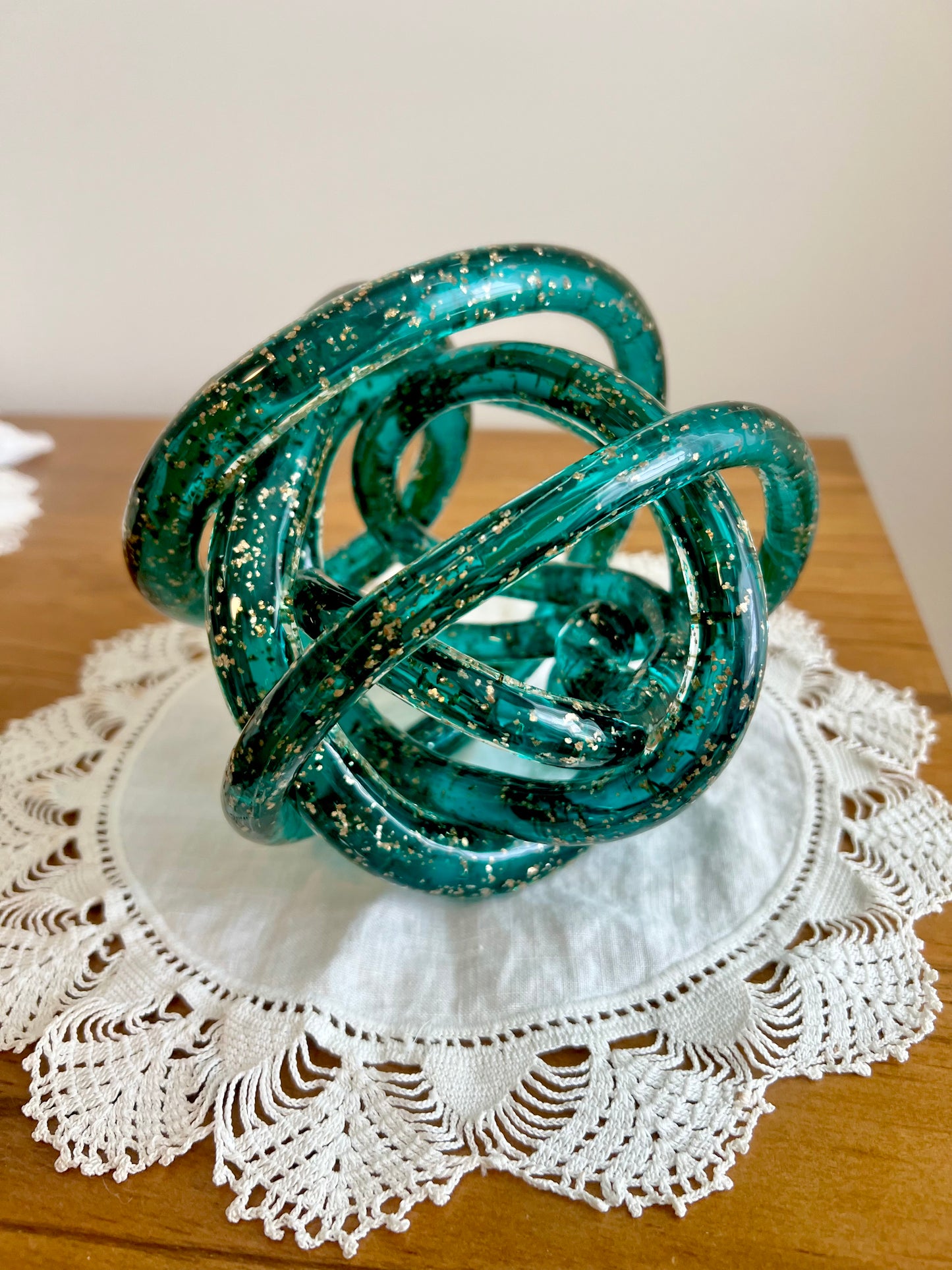 Abstract Artisan Blown Glass | Twisted Knot