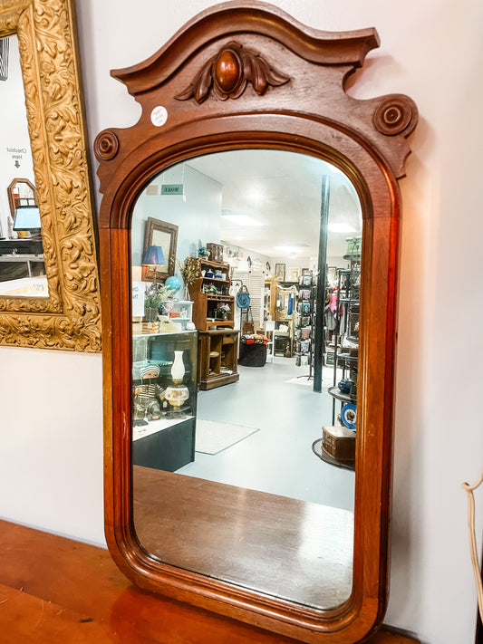 Antique Wood Framed Mirror - A Timeless Reflection